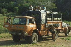 AOR622J East Africa Safari 1983 (Lance Thomas)
