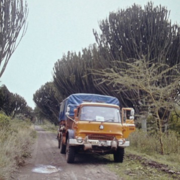 GLP203J - Africa Northbound 1977 (3) - Kenya - Leader Derek Biddle