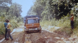 GLP203J - Africa Southbound 1977 (4) - Zaire - Leader Derek Biddle