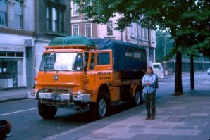 GLP203J Old Brompton Road with Linda Banks 1978 (David Hunter)