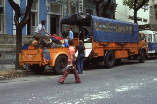 RHS301M Start of Rio to Colombia 1976 outside Hotel Novo Mundo (Michael Lane (EM))
