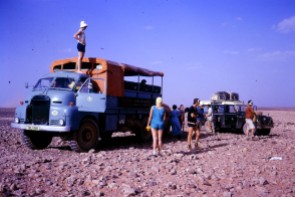 TMJ151K - Africa Southbound September 1971 -Tademait plateau, Sahara desert (by David Hardham)