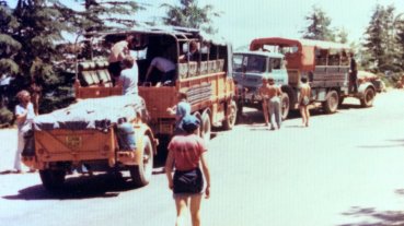 LUR975P Kathmandu-London May 1976 (driver Ian Way) (EM Graeme Wykes) meeting GNM152F