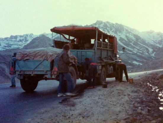 LUR975P Kathmandu-London May 1976 (driver Ian Way) (EM Graeme Wykes)