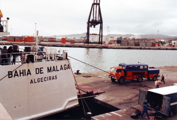 Q124MPP Boarding ferry at Algeciras 1989 (Ian Richards)