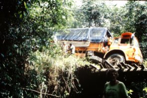BVS970T March 1983 Zaire, Graeme Kidd driving (Paul Bilborough) - 7